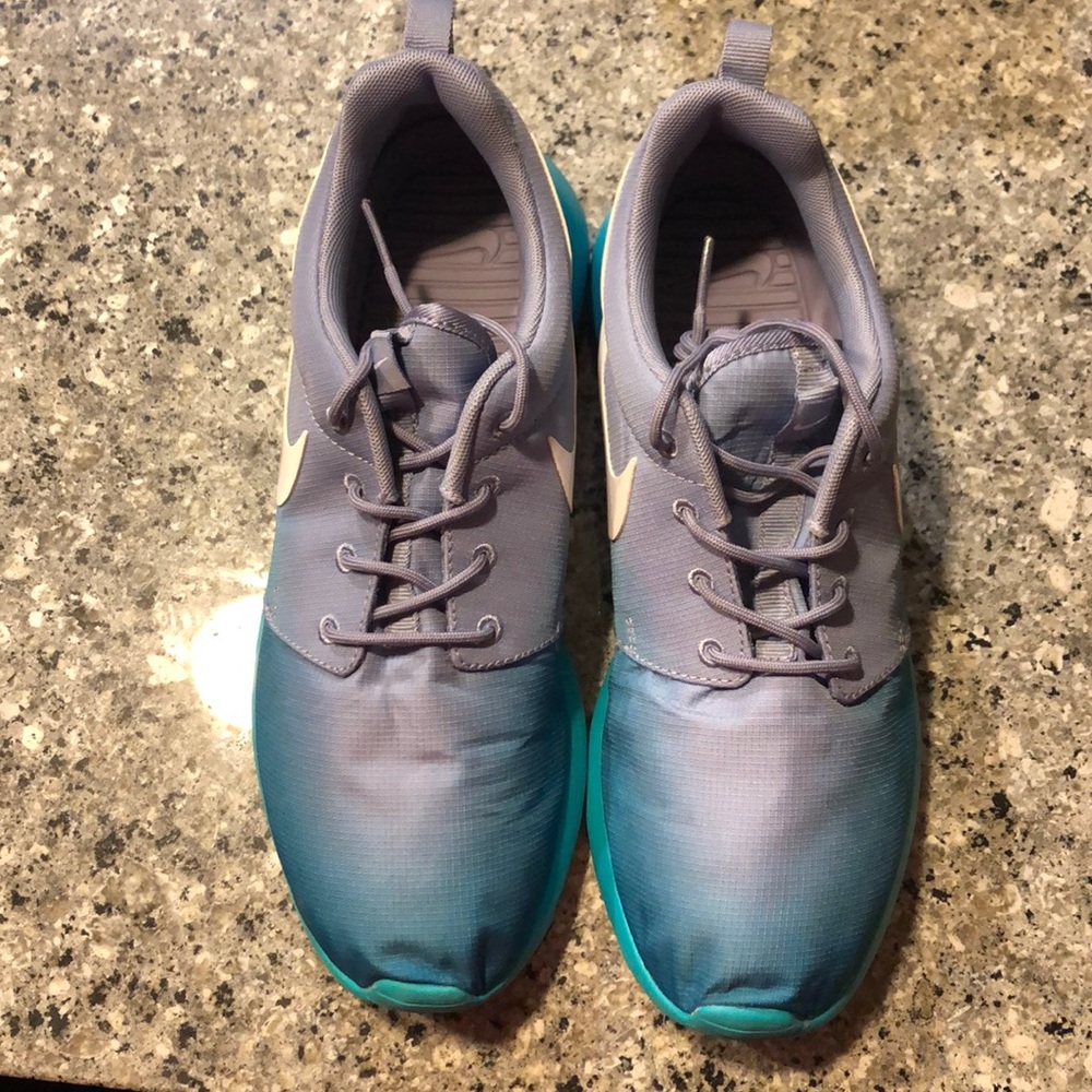 Nike Roshe runs.
